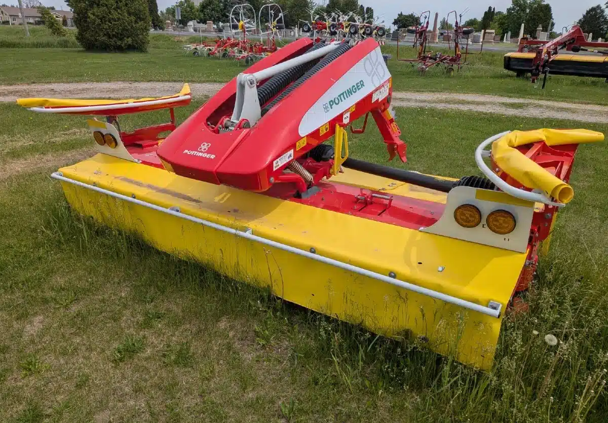 Gallery image 1 for 2026 Pottinger NOVACAT 351 ALPHA MOTION Disc Mower