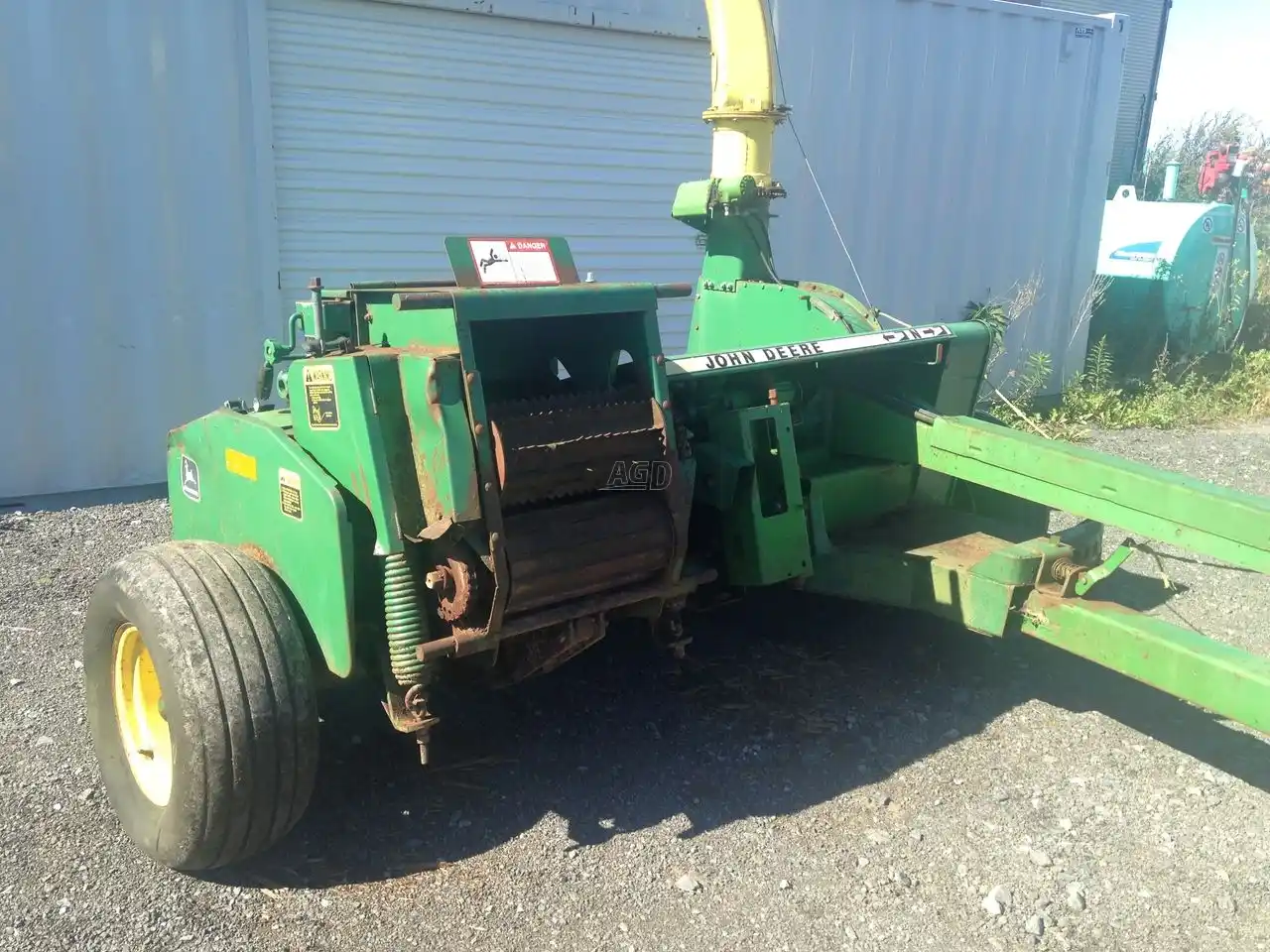 Gallery image 2 for Used 1991 John Deere 3950 Forage Harvester