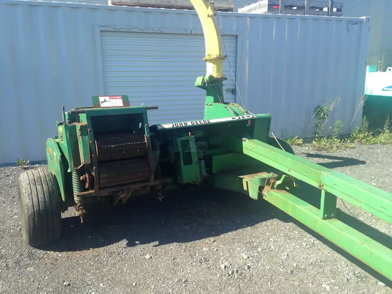 Gallery image 1 for Used 1991 John Deere 3950 Forage Harvester