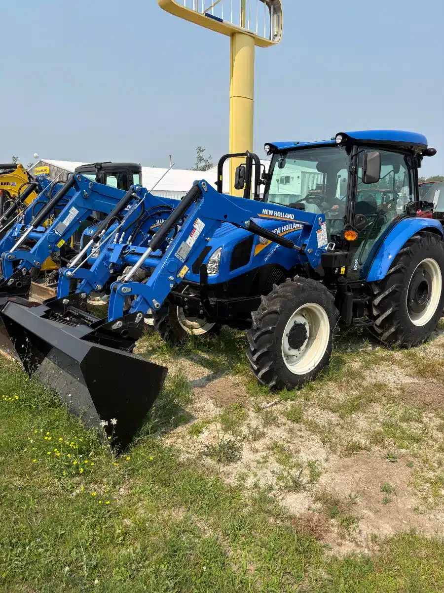 Gallery image 1 for 2025 New Holland WORKMASTER 75 Tractor