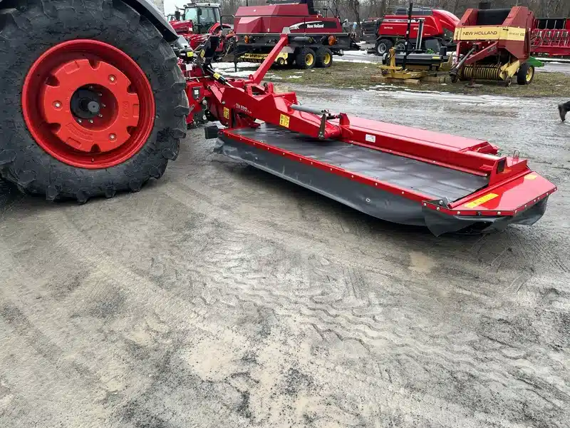 Gallery image 2 for New 2022 Massey Ferguson DM 8312 TL-RC Disc Mower Conditioner