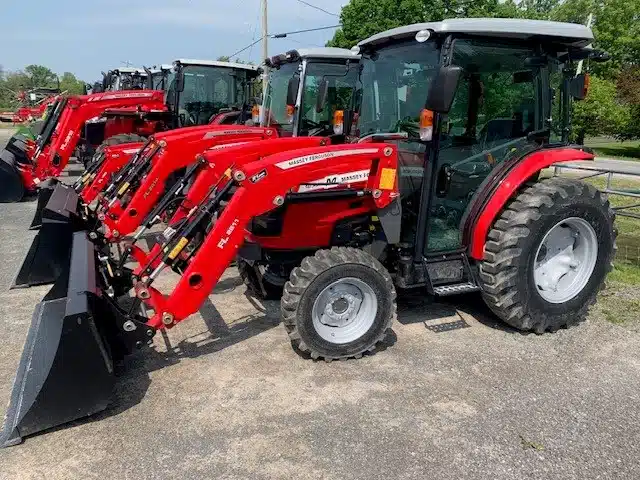 Gallery image 1 for New 2024 Massey Ferguson 1835M Tractor