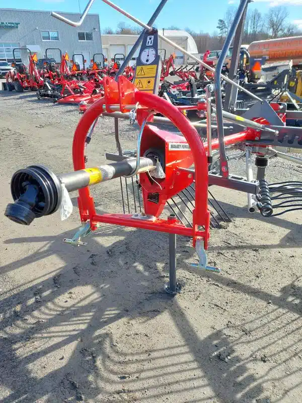 Gallery image 2 for New 2024 Massey Ferguson RK.361DN Rake