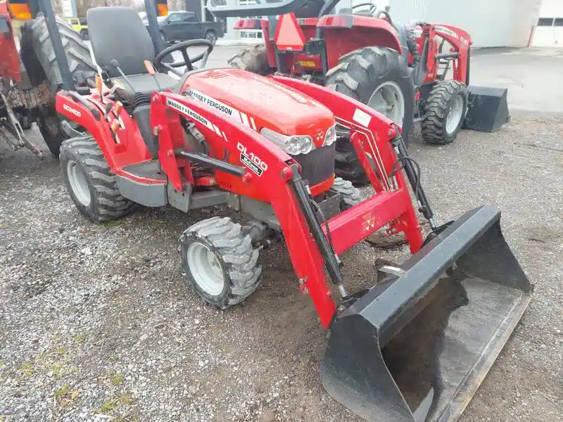 Gallery image 2 for Used 2010 Massey Ferguson GC2400 Tractor