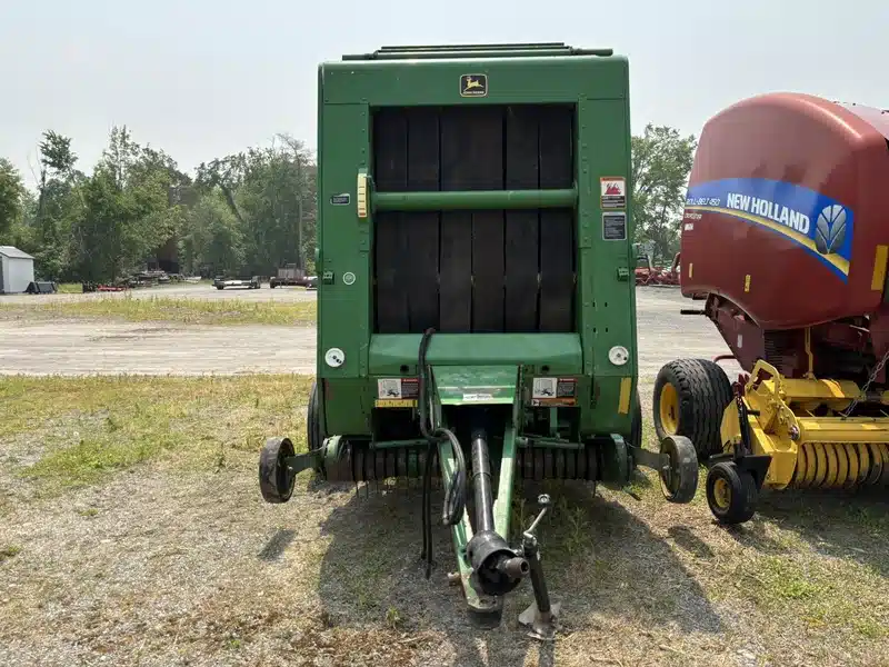 Gallery image 2 for Used John Deere 467 MegaWide Round Baler