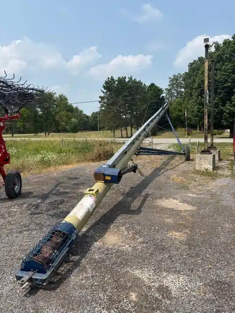 Gallery image 1 for Used 2017 Harvest Ag T1062 Grain Auger