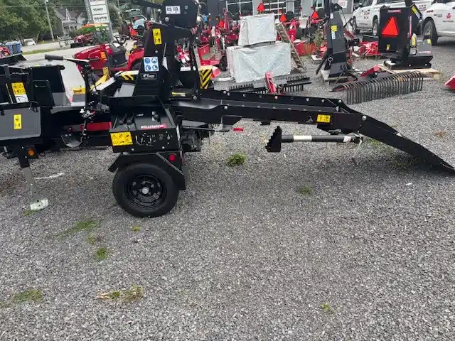 Gallery image 1 for New 2025 Wallenstein WP845 Wood Processor