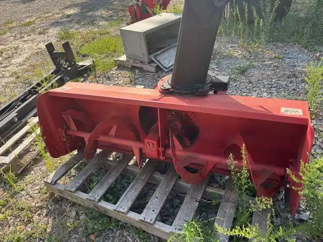 Gallery image 1 for Used Massey Ferguson 1410 Snow Blower