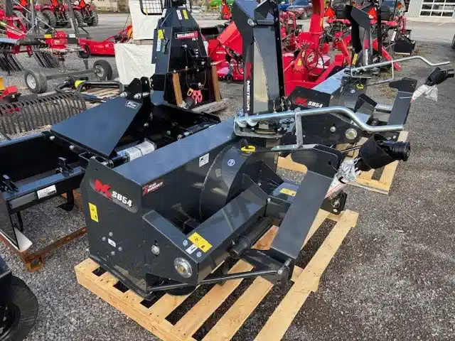 Gallery image 2 for 2025 Meteor SB54 Snow Blower