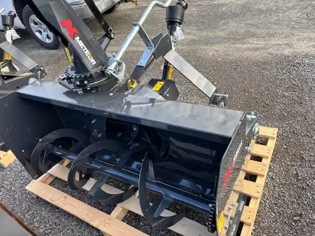 New 2025 Meteor SB54 Snow Blower