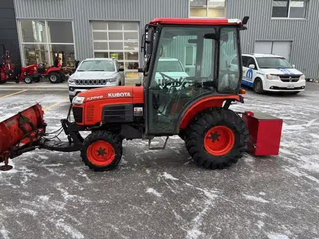 Gallery image 2 for Used 2012 Kubota B3000 Tractor
