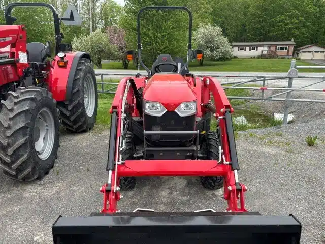 Gallery image 2 for 2026 Massey Ferguson 1E.35 Tractor