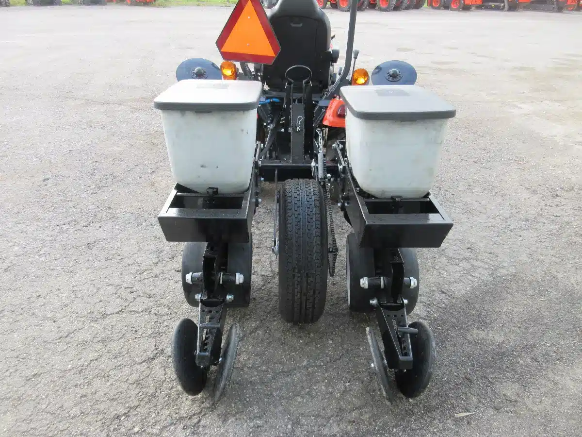 Gallery image 2 for Custom Corn Planters Planter