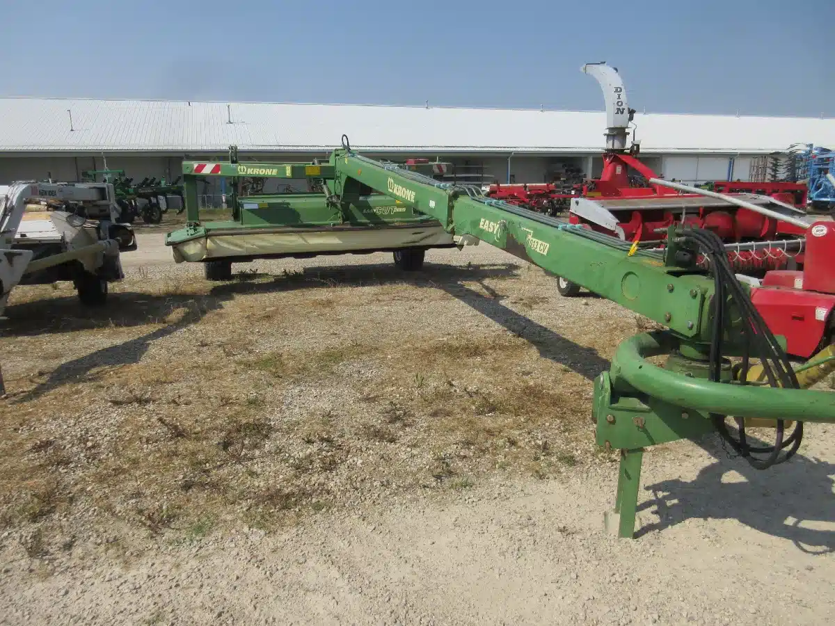 Gallery image 1 for Used Krone EASYCUT 4013 CV Disc Mower Conditioner