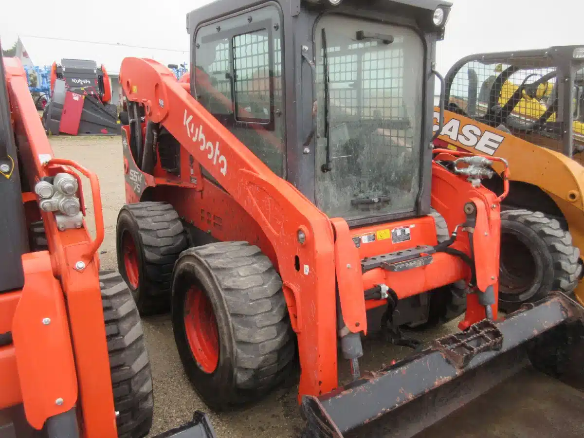 Used Kubota SSV75 Skid Steer