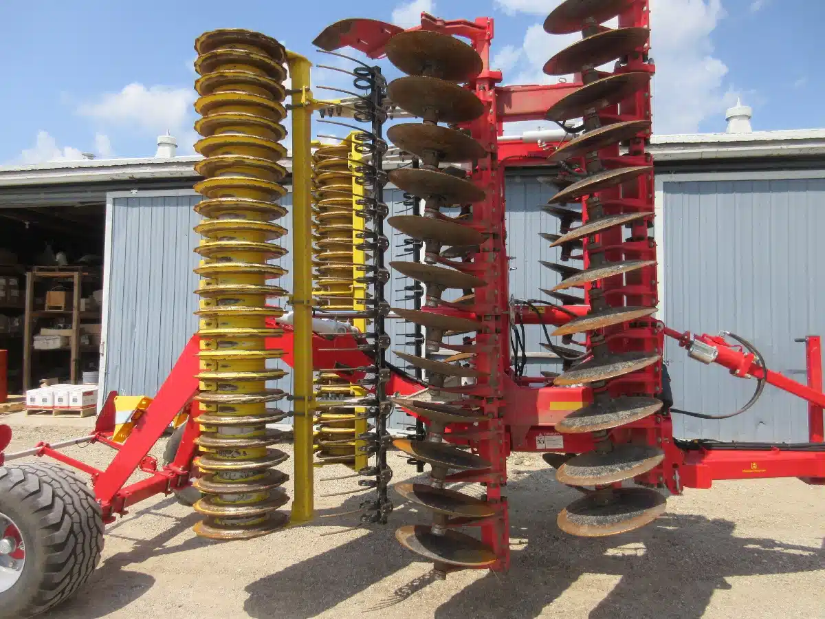Gallery image 2 for 2024 Pottinger TERRADISC 6001 T Disc High Speed