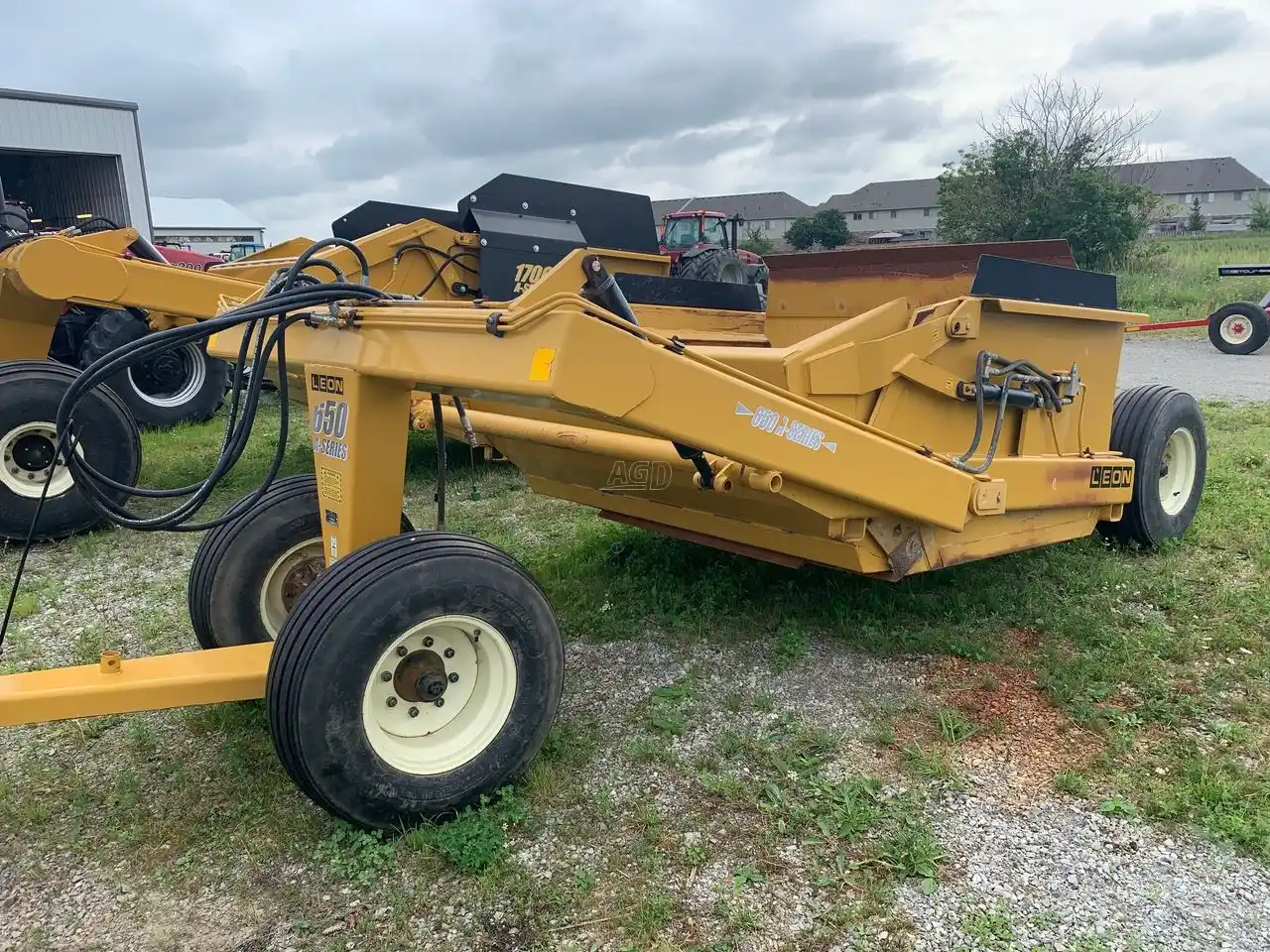 Gallery image 2 for Used 2015 Leon 650 Scraper - Pull Type