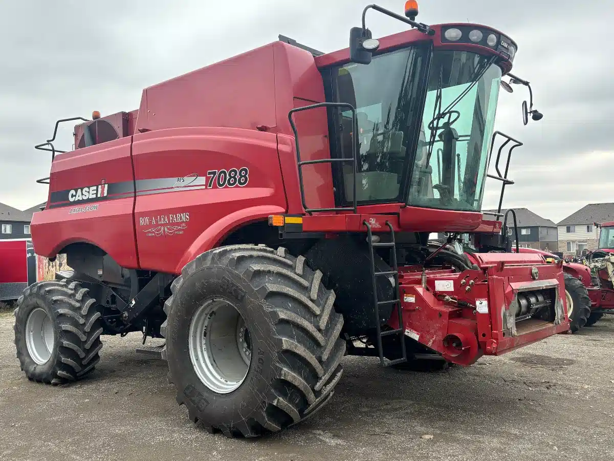 Used 2010 Case IH 7088 Combine