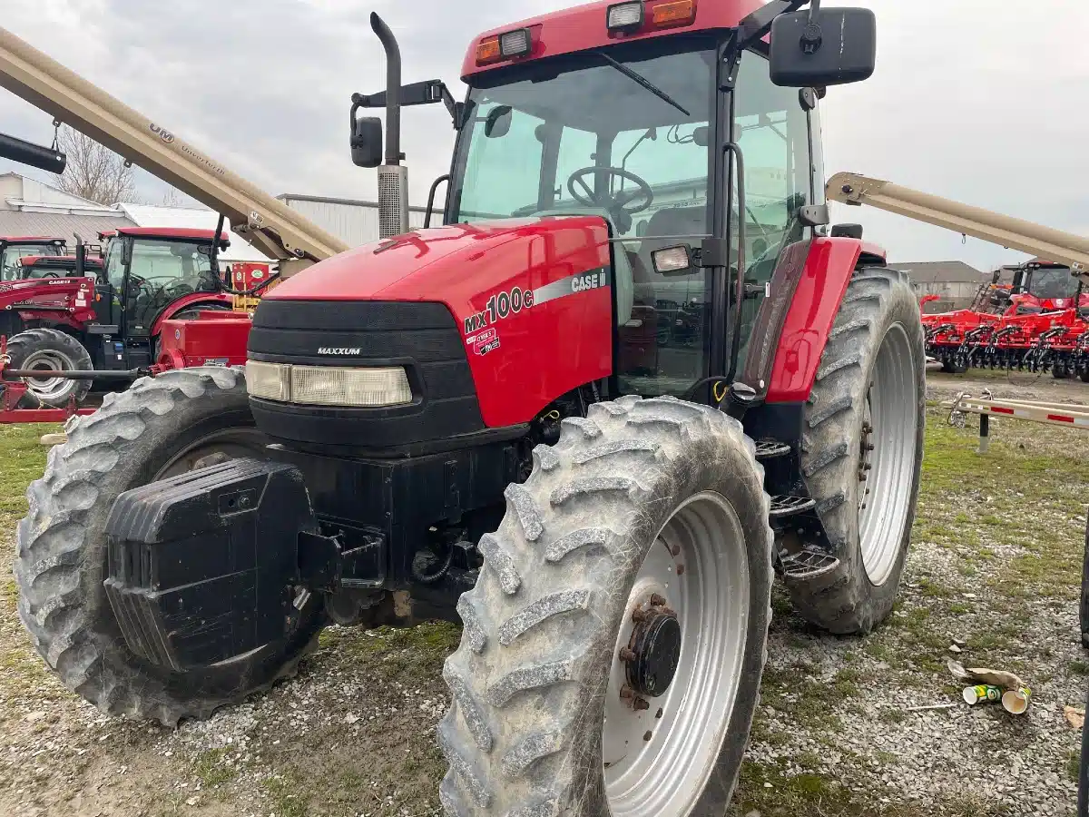 Gallery image 2 for 2000 Case IH MX100C Tractor