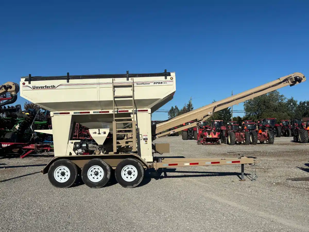 Gallery image 2 for 2024 Unverferth 3755XL Seed Tender