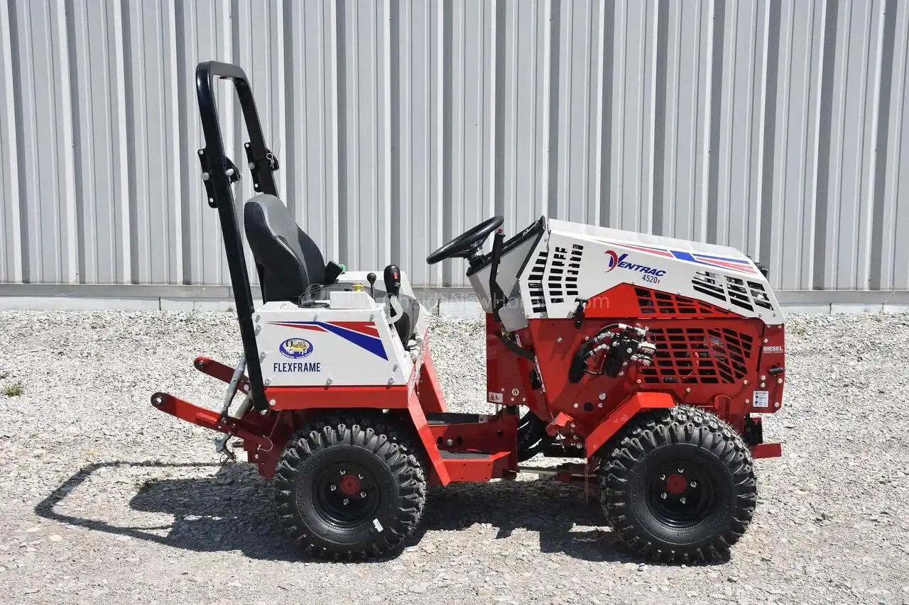 Gallery image 1 for New Ventrac 4520Y Tractor