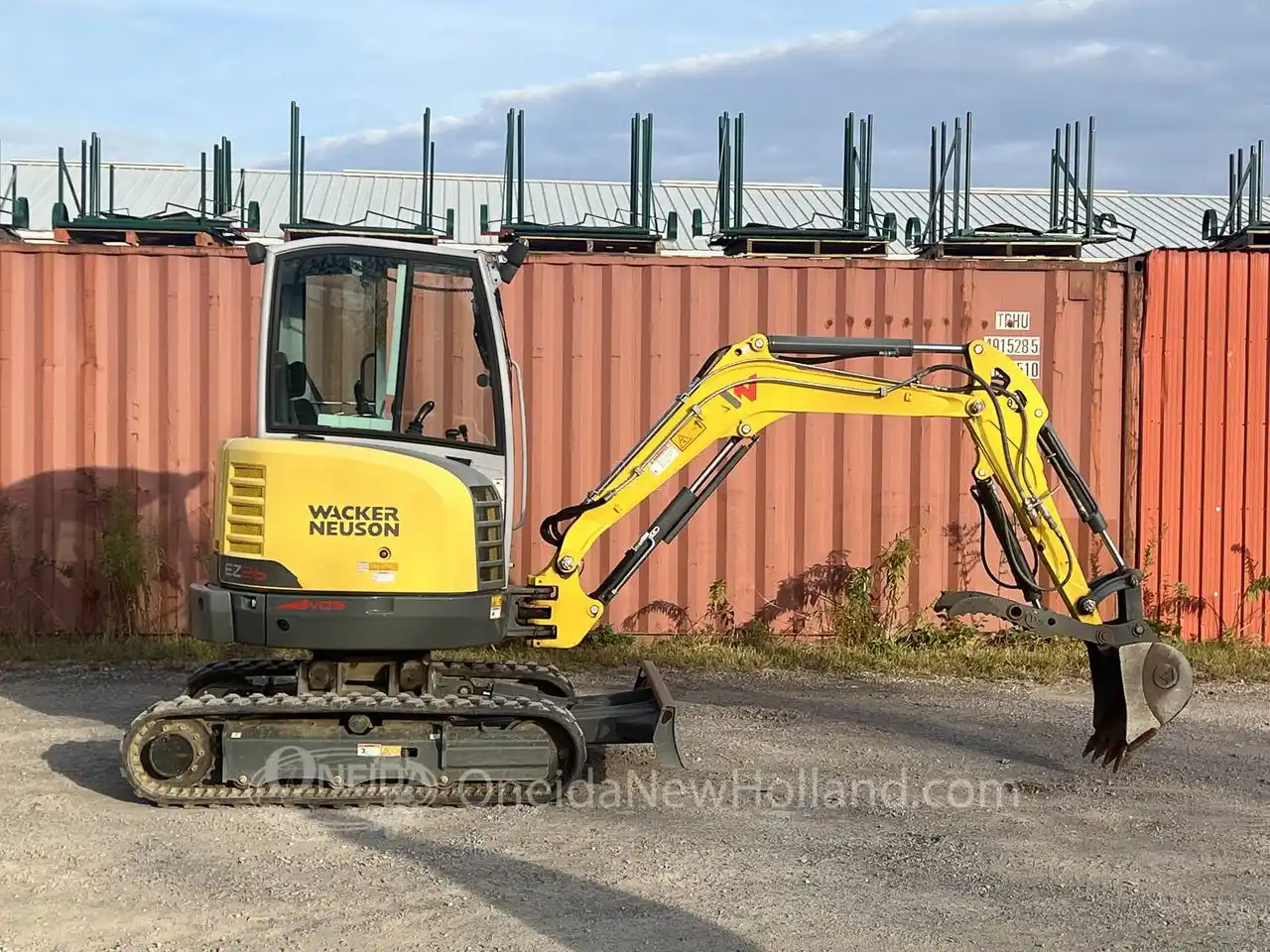 Gallery image 1 for Used 2019 Wacker Neuson EZ26 Excavator