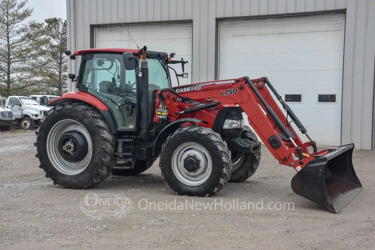 Gallery image 2 for Used 2011 Case IH MAXXUM 125 Tractor