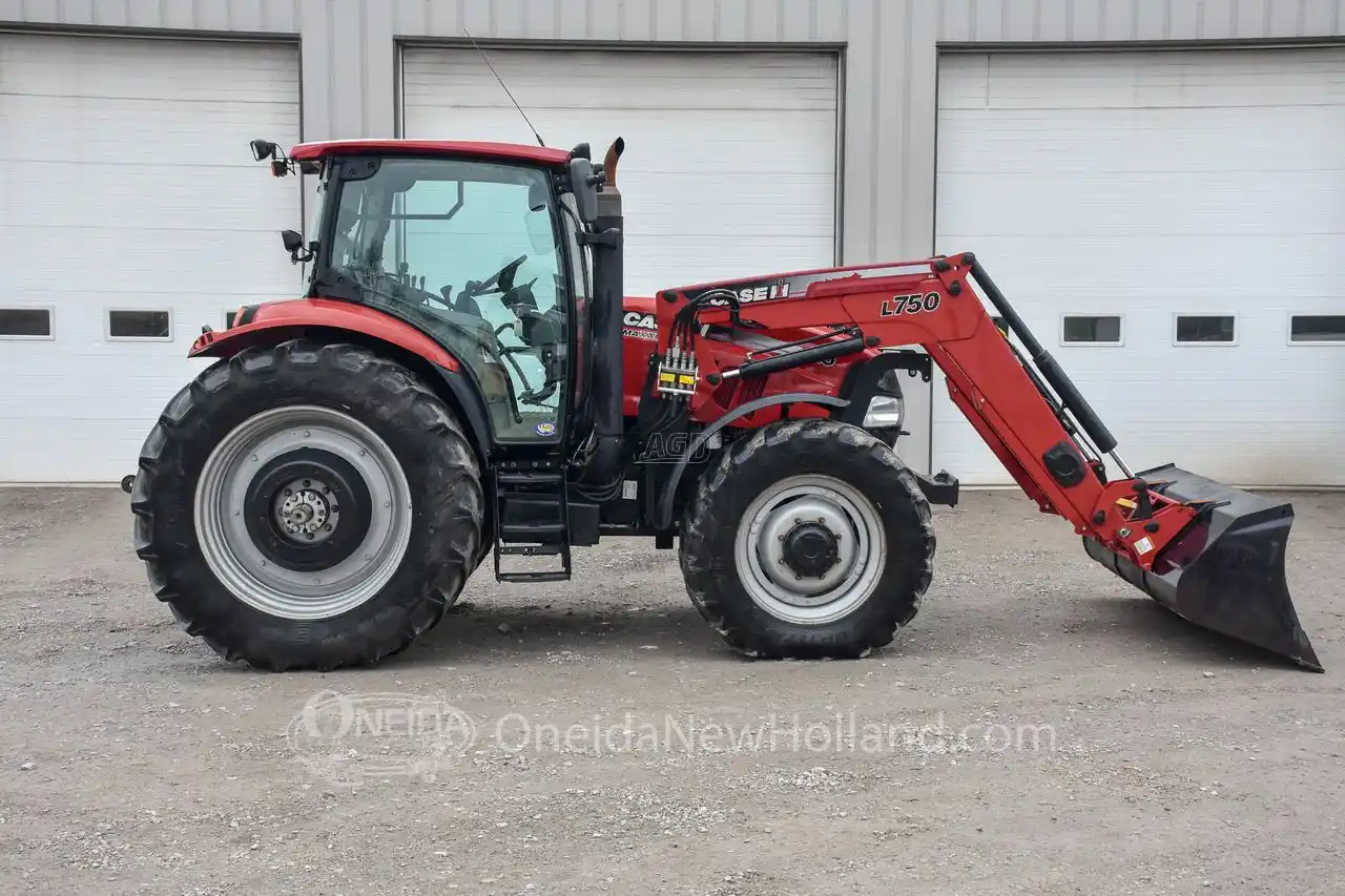 Gallery image 1 for Used 2011 Case IH MAXXUM 125 Tractor