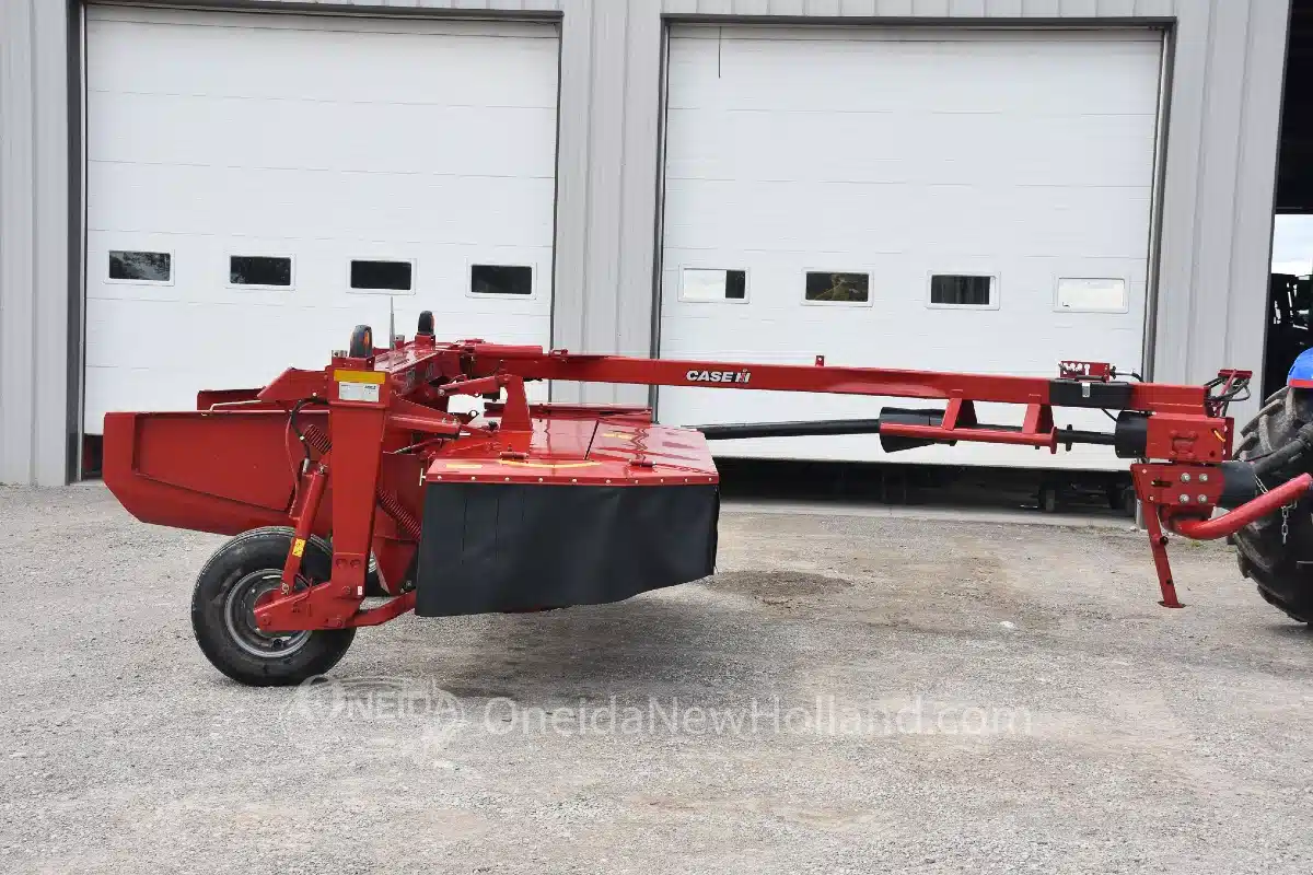Gallery image 1 for Used 2022 Case IH DC103 Disc Mower Conditioner