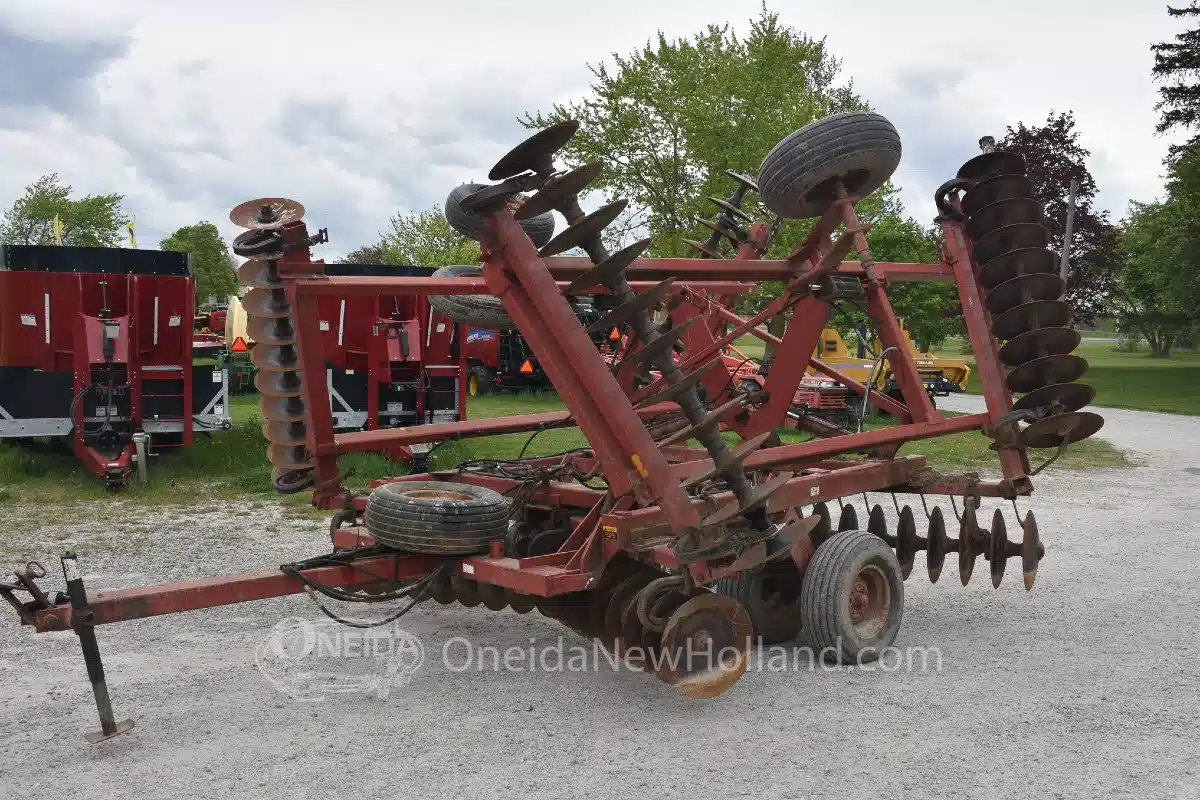 Gallery image 2 for Used Case IH 496 Disc
