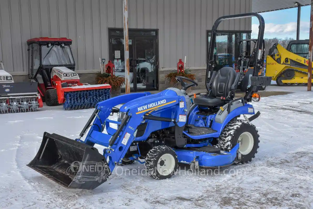 Gallery image 2 for Used 2022 New Holland WORKMASTER 25S Tractor