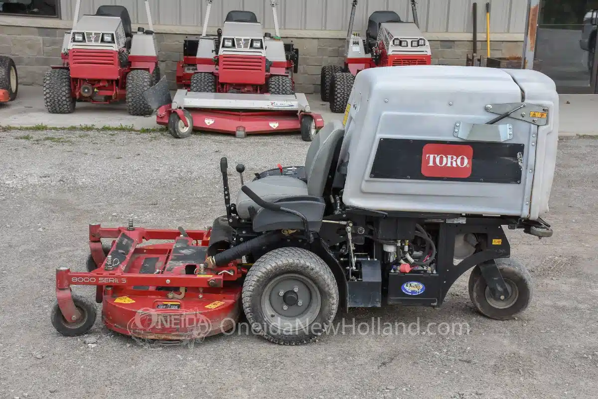 Photo de la Galerie 1 pour 2022 Toro Z Master DCZ8000 Tondeuse à rayon de braquage zéro