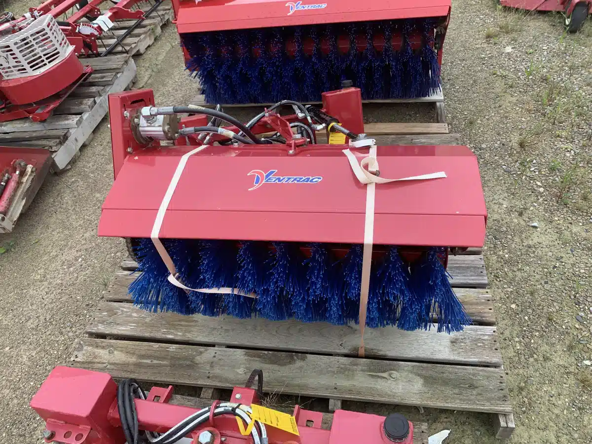 Gallery image 2 for Used Ventrac NJ380 Attachment