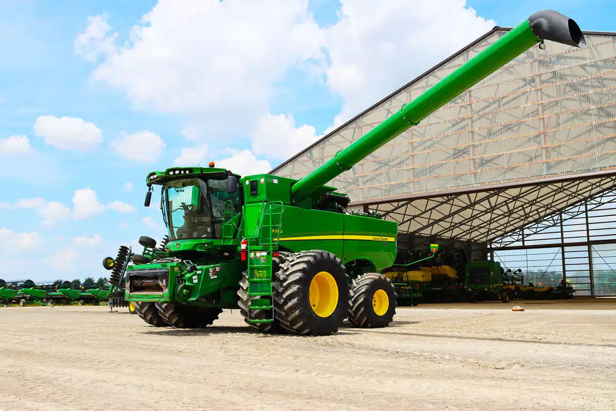 Gallery image 1 for Used 2019 John Deere S790 Combine