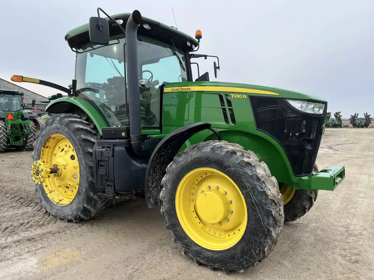 Gallery image 2 for Used 2012 John Deere 7230R Tractor