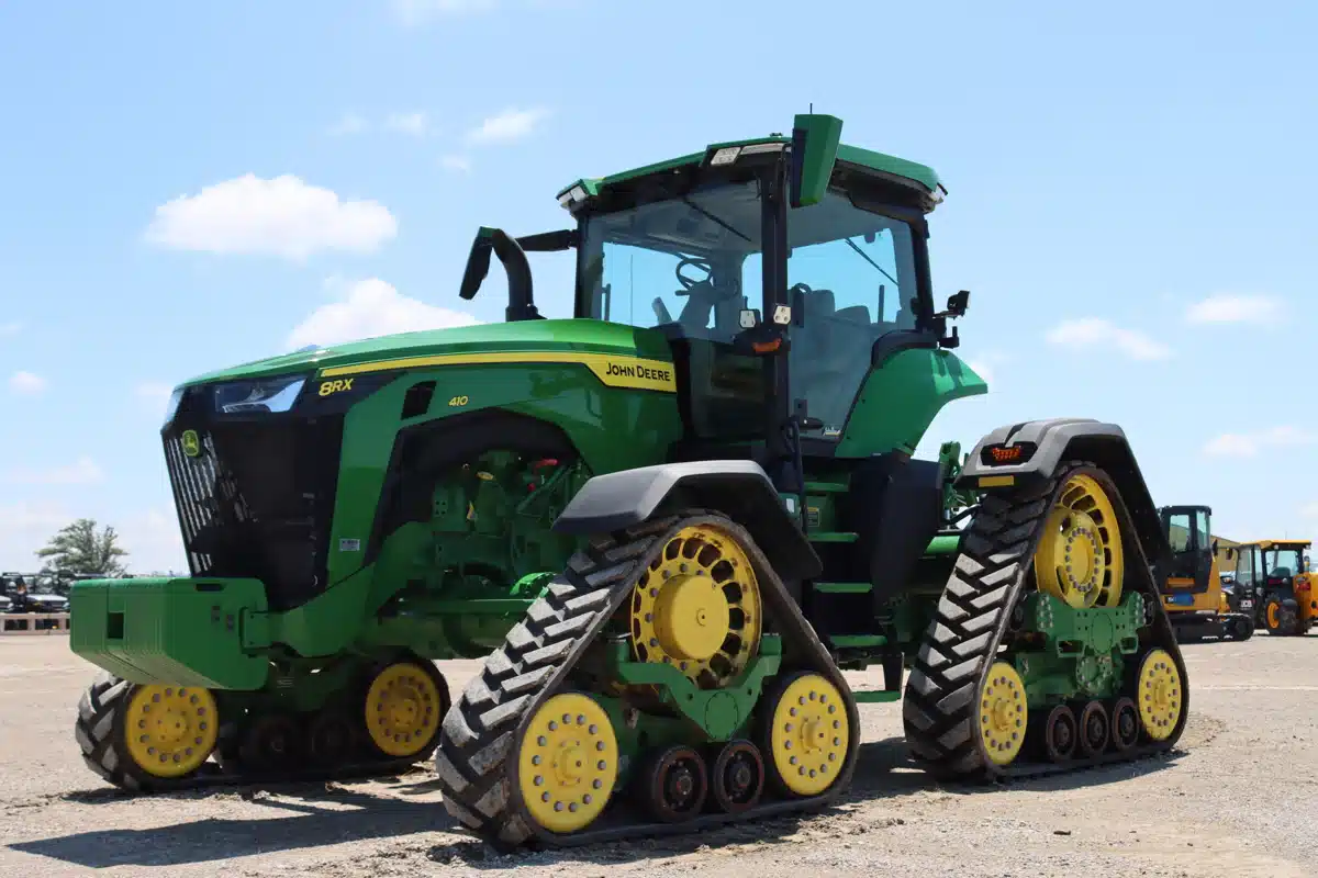 Gallery image 2 for Used 2020 John Deere 8RX 410 Tractor