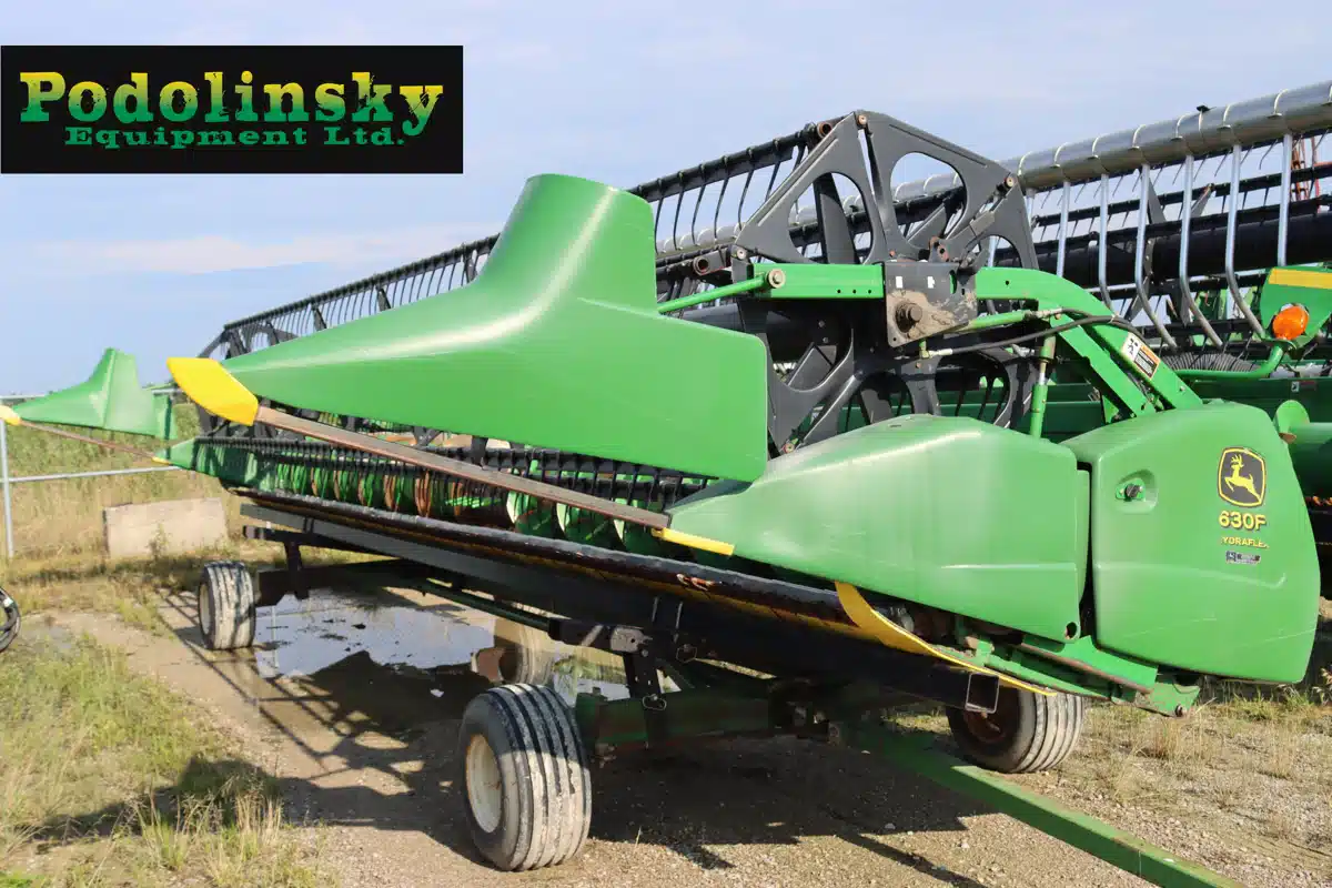 Gallery image 1 for Used 2008 John Deere 630F Header - Flex