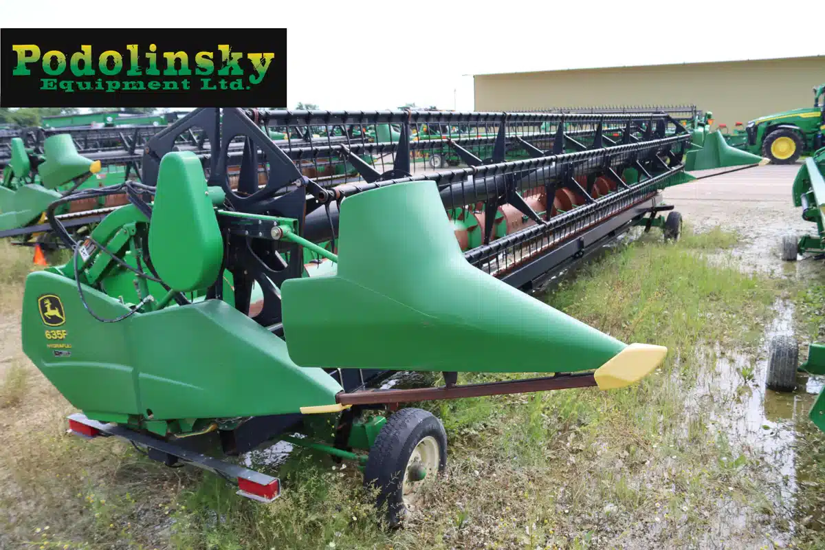 Gallery image 1 for Used 2007 John Deere 635F Header - Flex