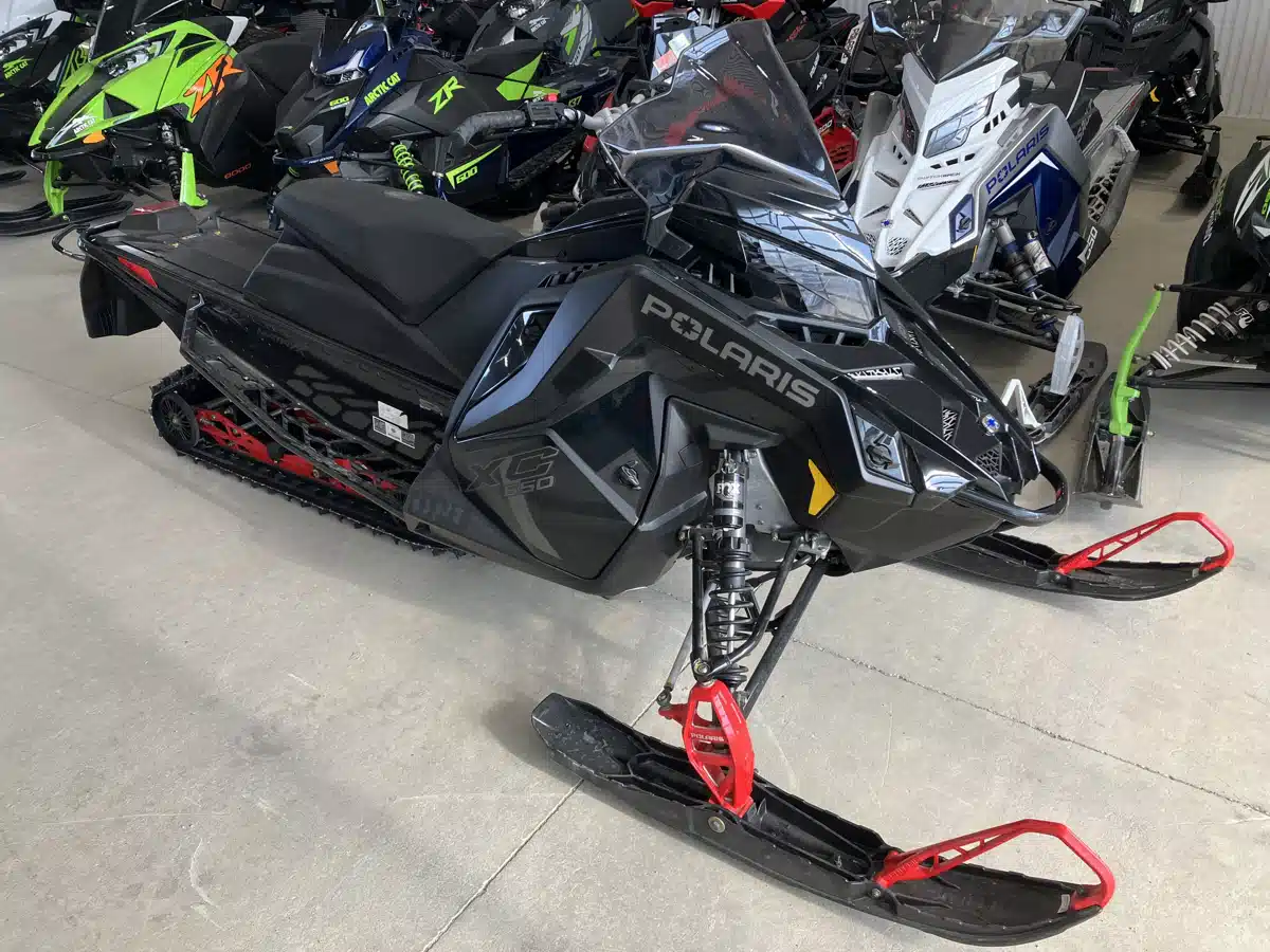 Gallery image 2 for Used 2023 Polaris 850 Indy XC 137 Snowmobile