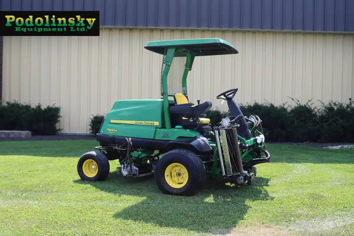 Gallery image 1 for Used John Deere 7500A Mower - Reel