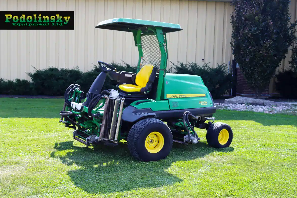 Gallery image 1 for Used John Deere 7500A Mower - Reel