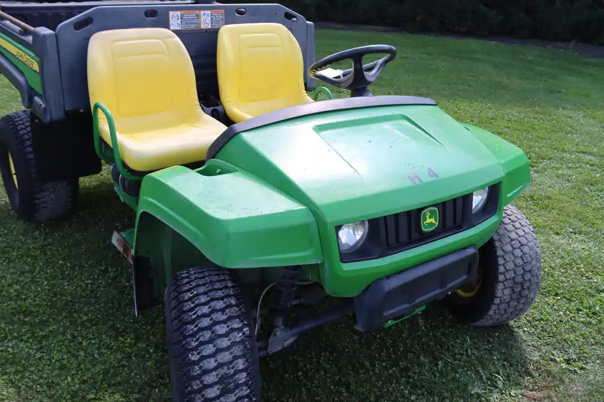 Gallery image 2 for Used John Deere TX Turf Gator ATV
