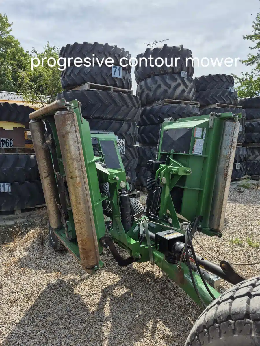 Gallery image 2 for 2022 Progressive Turf Equipment TDRX Mower - Finishing