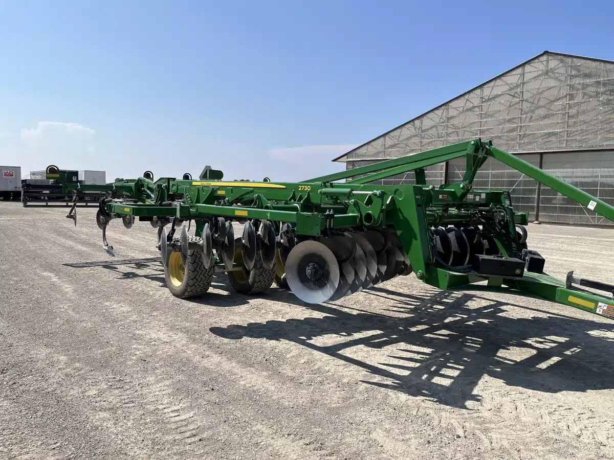 Gallery image 1 for Used 2022 John Deere 2730 Ripper