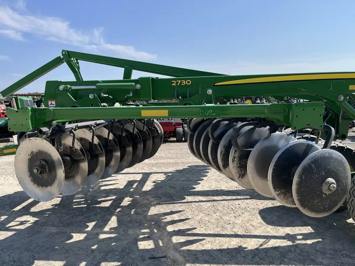 Gallery image 2 for Used 2022 John Deere 2730 Ripper