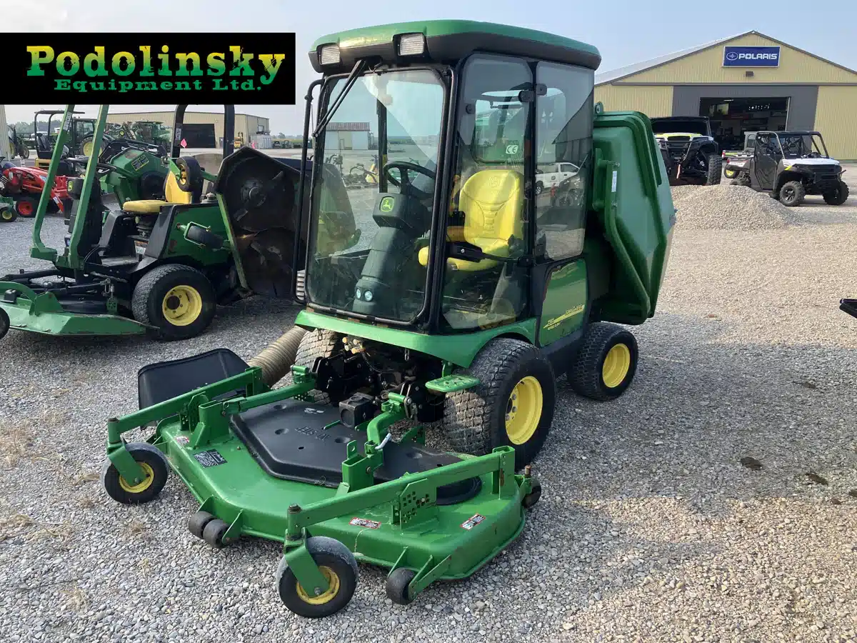 Gallery image 1 for Used 2012 John Deere 1565 Mower - Front Deck