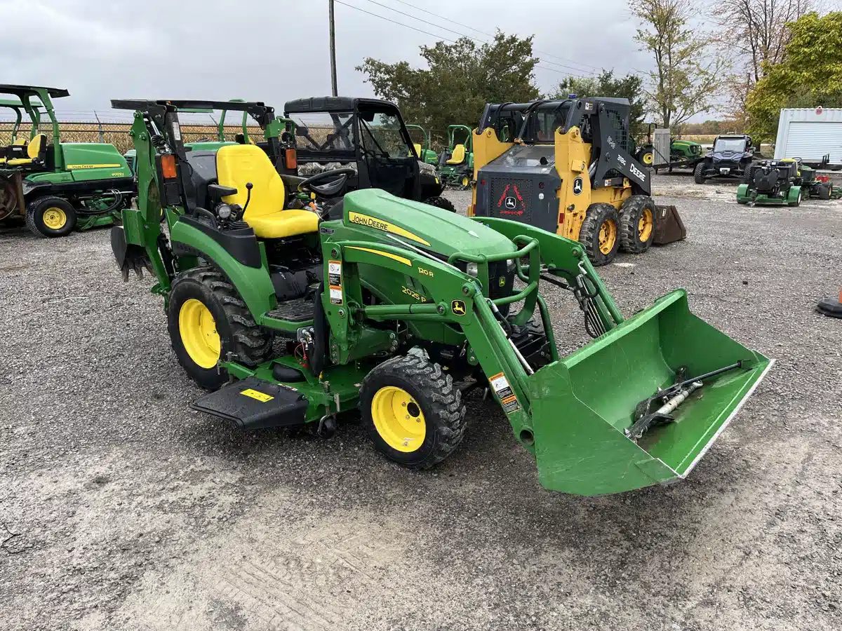 Gallery image 2 for Used 2021 John Deere 2025R Tractor