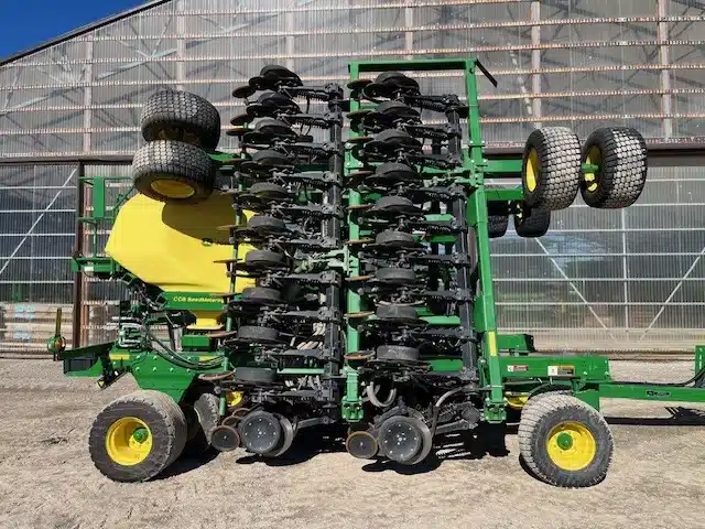 Gallery image 2 for 2021 John Deere N536C Air Drill