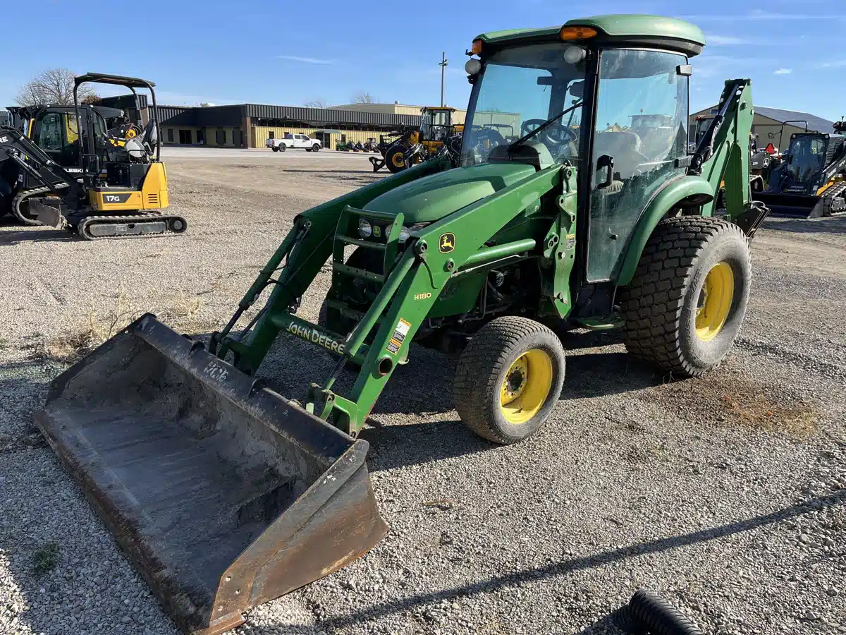 Gallery image 2 for 2013 John Deere 4320 Tractor