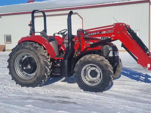 Gallery image 2 for 2017 Case IH FARMALL 90C Tractor